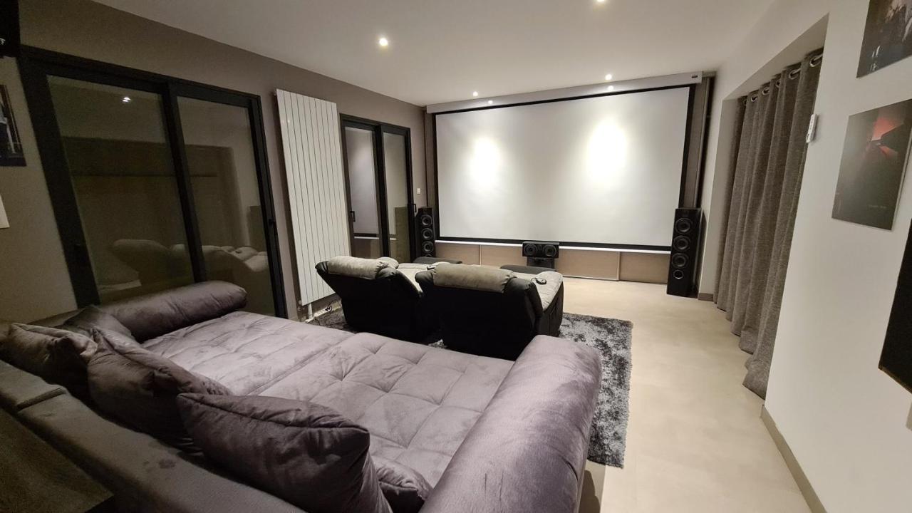Villa Rousseau - Jacuzzi & Cinema Dans Bordeaux Bagian luar foto