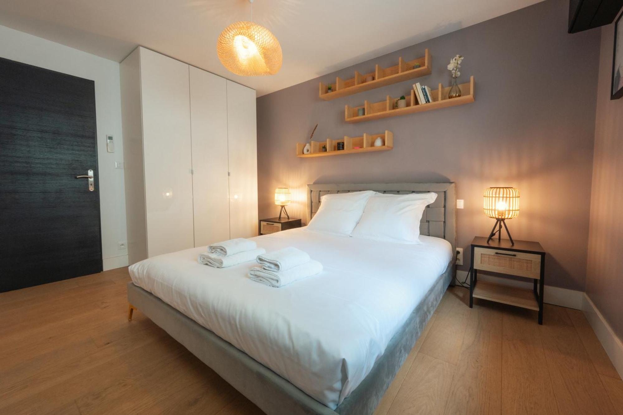 Villa Rousseau - Jacuzzi & Cinema Dans Bordeaux Bagian luar foto