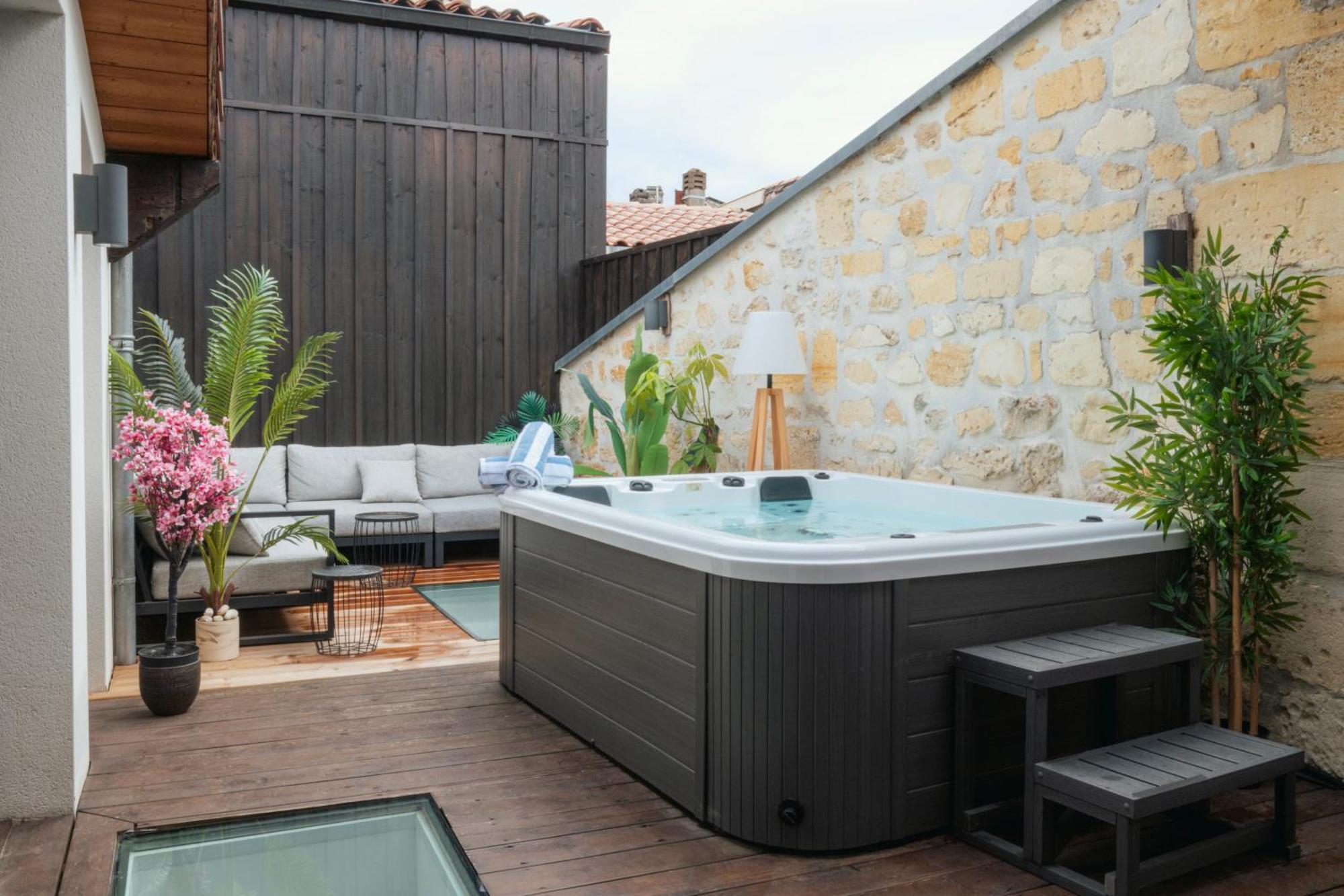 Villa Rousseau - Jacuzzi & Cinema Dans Bordeaux Bagian luar foto